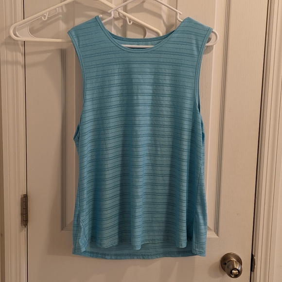 not available - Picture 3 of 6